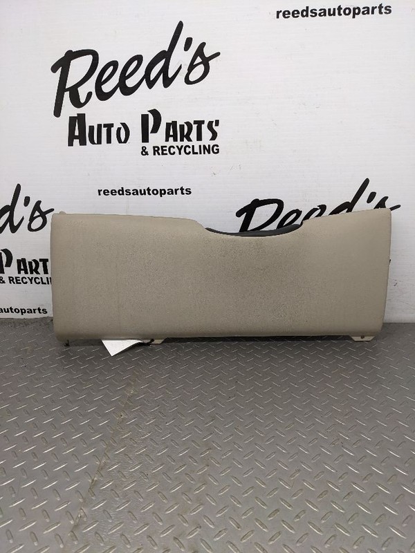 1999-2006 SILVERADO TAHOE SIERRA YUKON KNEE BOLSTER PANEL 15187081 1161717