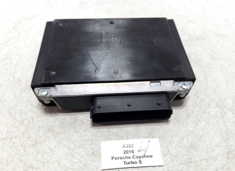 ✅ 11-18 OEM Porsche Cayenne Turbo S 958 Lockout Control Module Unit