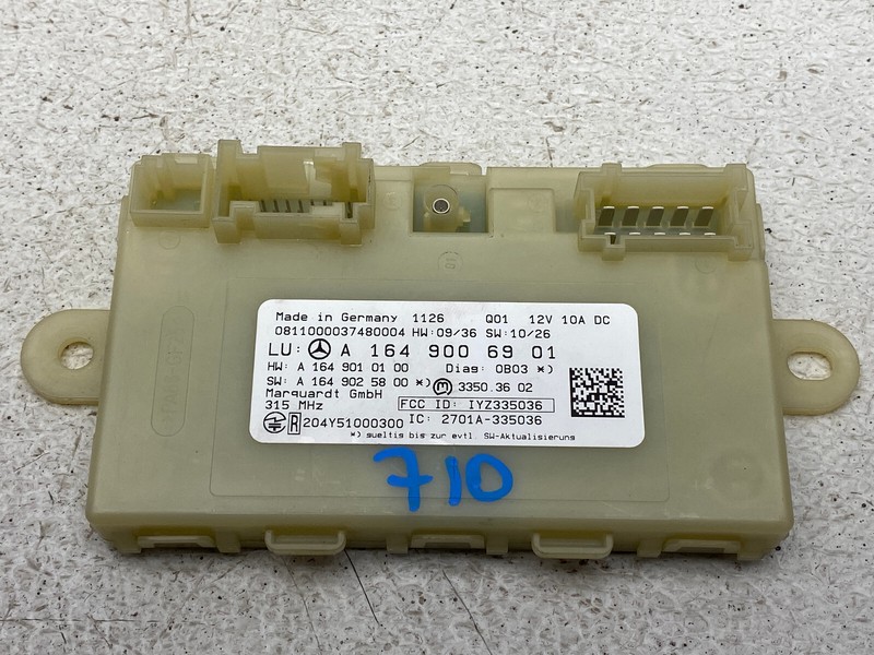 2010-2012 MERCEDES GL450 KEYLESS IGNITION CONTROL MODULE OEM LOT710