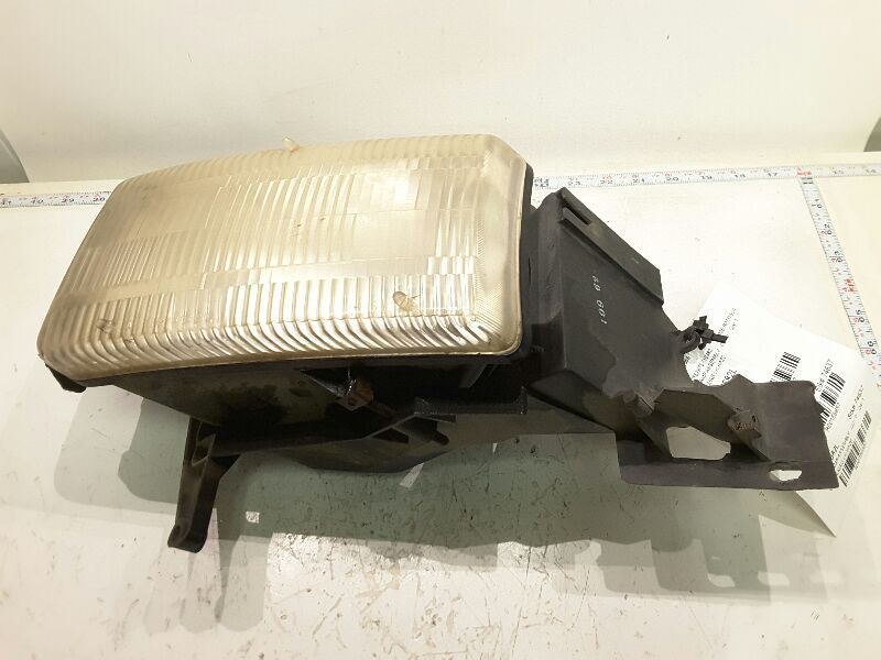 DRIVER LEFT HEADLIGHT WITHOUT SPORT MODEL FITS 94-02 DODGE 2500 PICKUP 156857