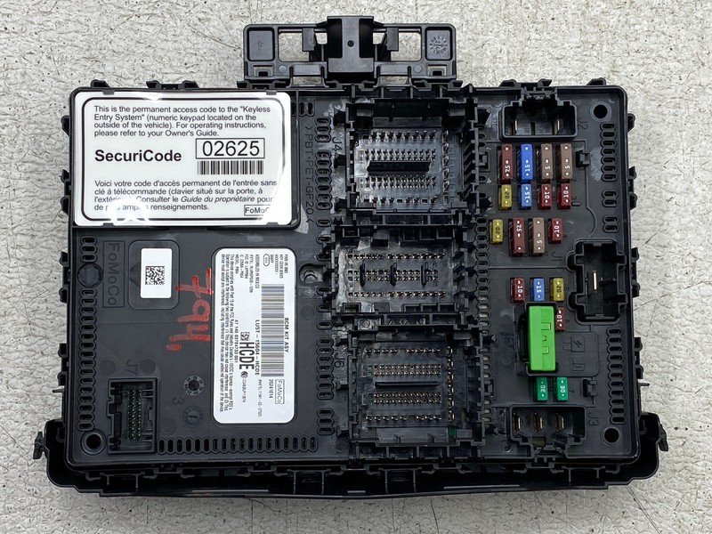 2021-2024 FORD BRONCO SPORT BODY CONTROL FUSE BOX OEM LOT794