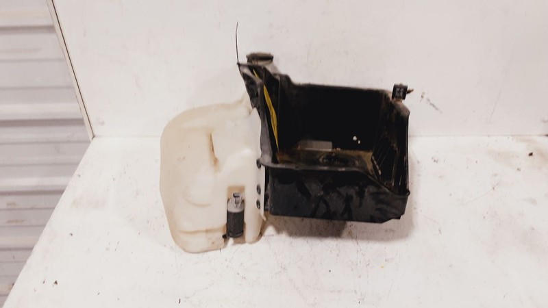 Wash Reservoir Fits 09-14 FORD F150 PICKUP 3364801