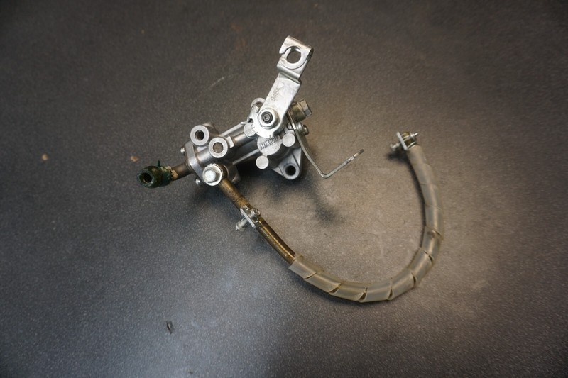 2002-2009 Bearcat Panther Mountain Z570 Arctic Cat OEM Motor Oil Injection Pump