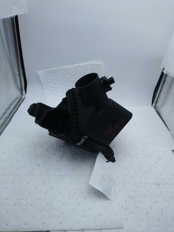 Used Air Cleaner Assembly fits: 2022 Nissan Altima 4 cylinder 2.0 Grade B