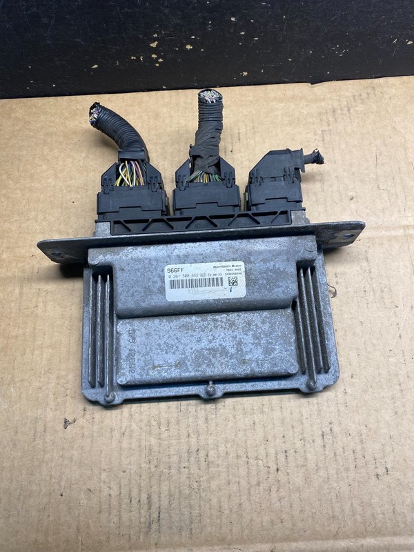 2012 2014 Ford Van E150 E250 5.4L Engine Control Module Unit ECU AB3976 DG