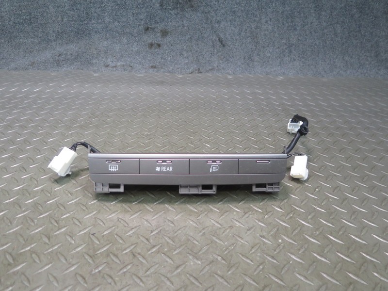 2003-2007 LEXUS UZJ100L LX470 REAR TEMPERATURE CLIMATE CONTROL PANEL 55912-60180
