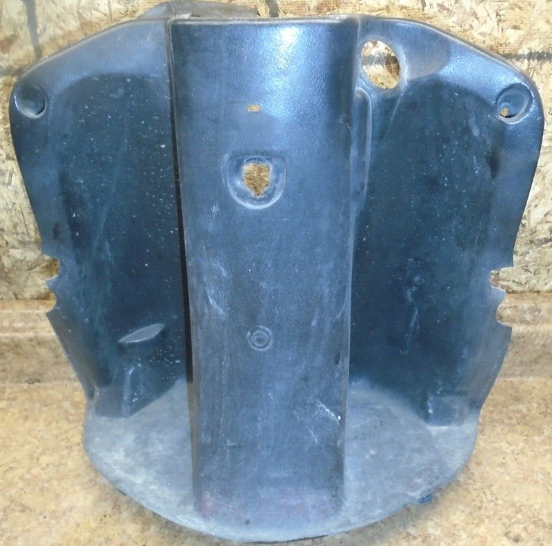 2007 Scooter Unique Industrial Rocketa 50 CC Body Frame Panel Cover Knee Plastic