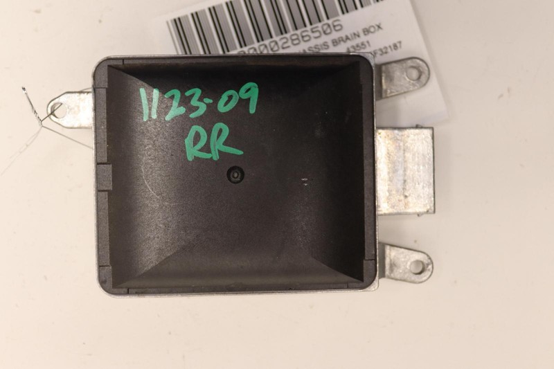 2017-2020 BMW 430I F32 F33 REAR RIGHT SIDE BLIND SPOT LANE CHANGE MODULE OEM