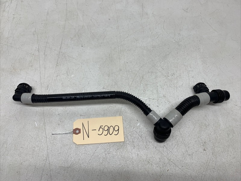 17-22 TESLA MODEL 3 FRONT MANIFOLD LEFT & RIGHT HOSE TUBE 1077577-00 5909 B91