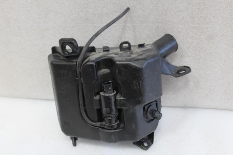 2020 2021 2022 2023 TESLA MODEL Y WINDSHIELD WASHER FLUID RESERVOIR 1490400-00-B