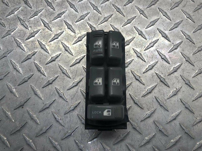 95-00 CHEVROLET TAHOE YUKON DRIVER MASTER WINDOW CONTROL OEM