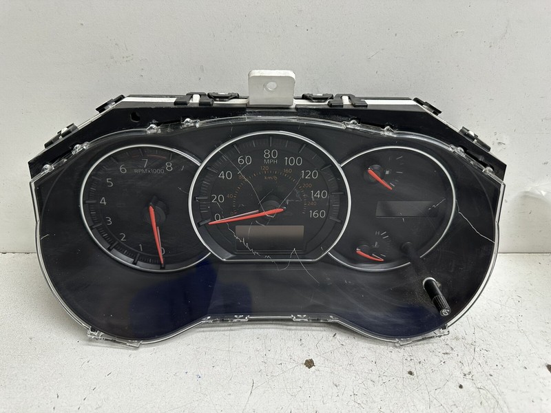 2011-2012 Nissan Maxima cluster speedometer tach gauges instrument panel 68K