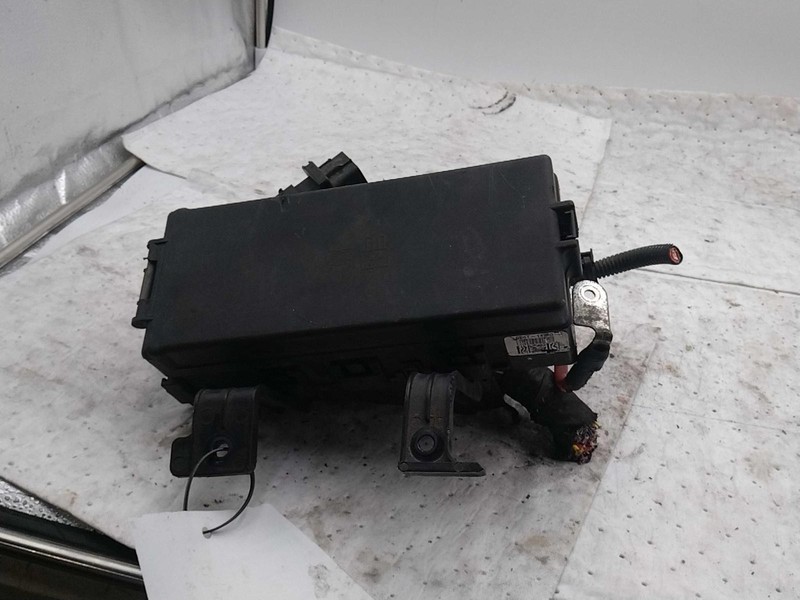2011 Ford Fusion OEM Blue Fuse Box AE5Z14290EC 155K Miles NJ25-26127-663400
