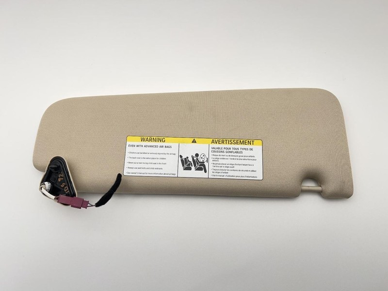 2016-2020 BMW 750i LEFT SUN VISOR TAN TC:PNACY 4.4L AT AWD 72K -xDRIVE- 64913