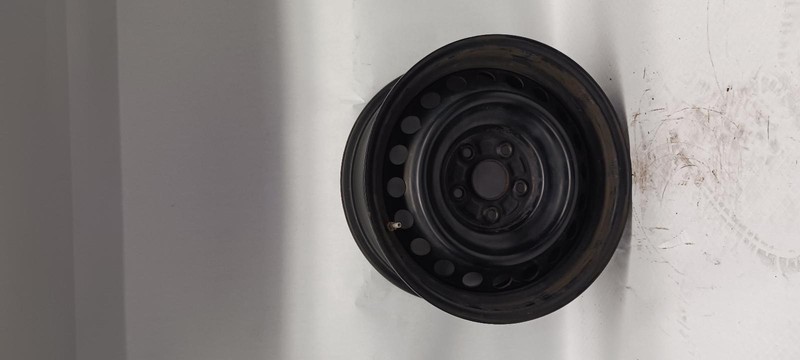 15-'17 TOYOTA CAMRY Wheel 16x7 steel OEM Grade B