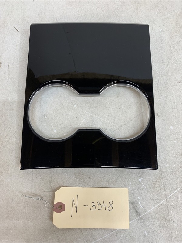 TESLA MODEL Y Center Console Cup Holders Surround Trim 1087990-00 2020 3348 B158