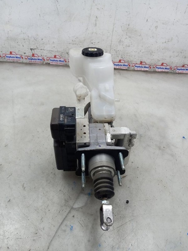 Power Brake Booster Prius VIN Fu 7th And 8th Digit Fits 21-22 PRIUS 525632