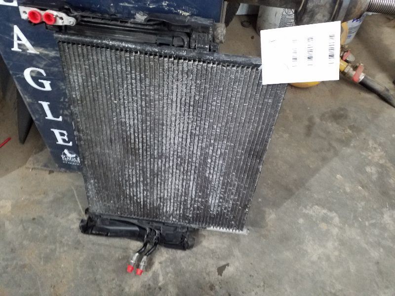 AC Condenser Fits 04-10 BMW X3 195603