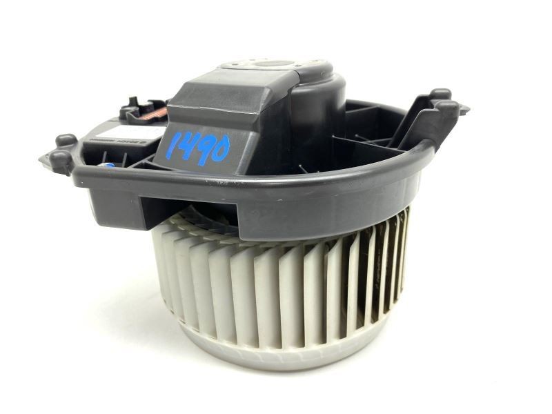 AC Heater Blower Motor 68223053AC Fits 2015-2017 Chrysler 200 81422