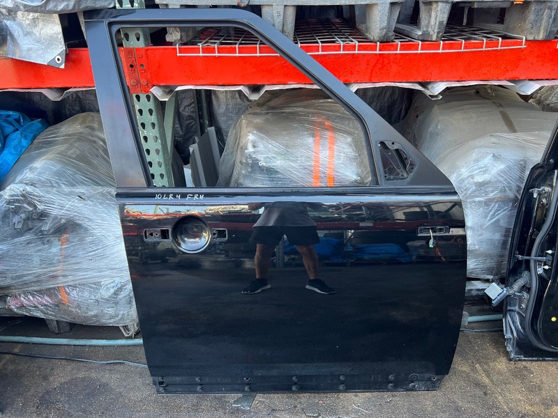 05-16 LAND ROVER LR3 LR4 FRONT RIGHT PASSENGER SIDE DOOR SHELL Black 820 OEM
