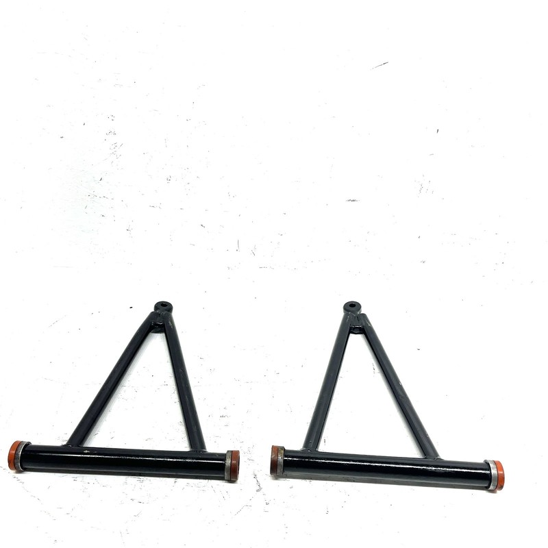 1990 Polaris Trail Boss 350L 2x4 OEM Front Lower A Arm Set 2200477 AP150