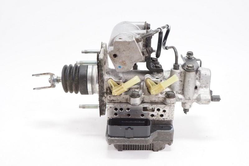 TOYOTA PRIUS ABS Pump Module Modulator Valve OEM 2013 - 2015