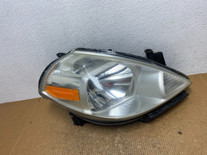 2008 to 2012 Nissan Versa Headlight Right Passenger Rh Side AE2878 DW