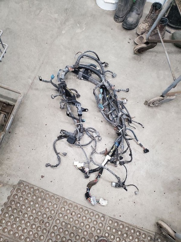 TUNDRA2000 Engine Wire Harness 305917