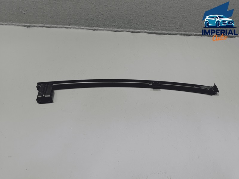 2019-2025 TOYOTA RAV4 FRONT RIGHT PASSENGER SIDE DOOR WINDOW GUIDE CHANNEL OEM