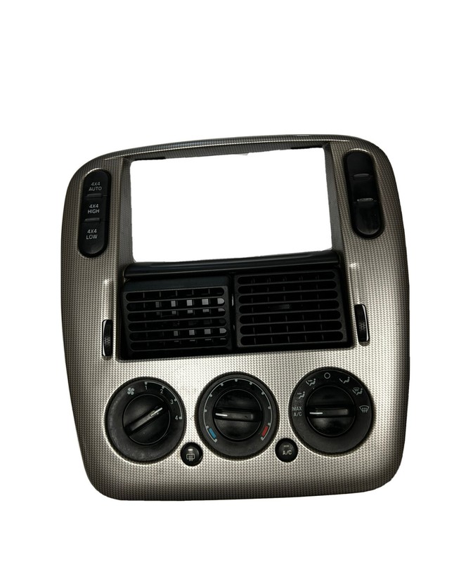 02 03 04 05 FORD EXPLORER FRONT CENTER DASH RADIO BEZEL W/ CLIMATE CONTROLOEM
