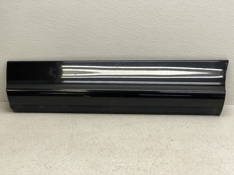 2007-2009 AUDI Q7 REAR LEFT DRIVER SIDE LOWER DOOR TRIM OEM LOT686