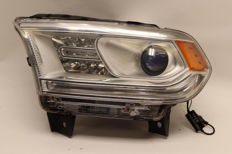 2014-2020 DODGE DURANGO LEFT DRIVER SIDE HEADLIGHT HALOGEN HEADLAMP OEM