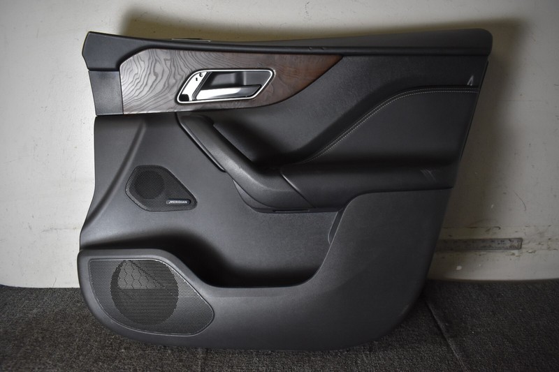 17-20 JAGUAR F-PACE FRONT RH Right Door Trim Panel Black HK83-20162-ABW