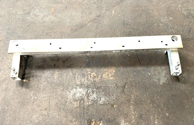 17-22 INFINITI Q60 RWD ENGINE SUBFRAME CROSSMEMBER SUPPORT BRACKET OEM #A0.34