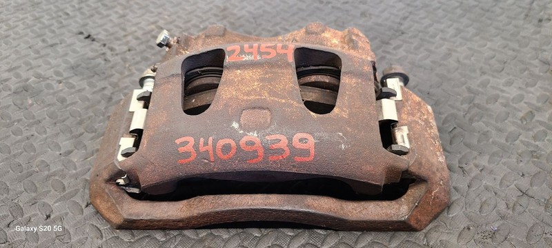 95-97 Ford F250 F350 Front Left Driver Brake Caliper OEM F5TZ-2B121-A