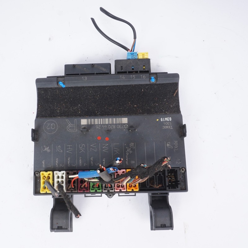 03-06 Mercedes R230 SL500 SL55 Right Passenger Under Seat Control Module OEM