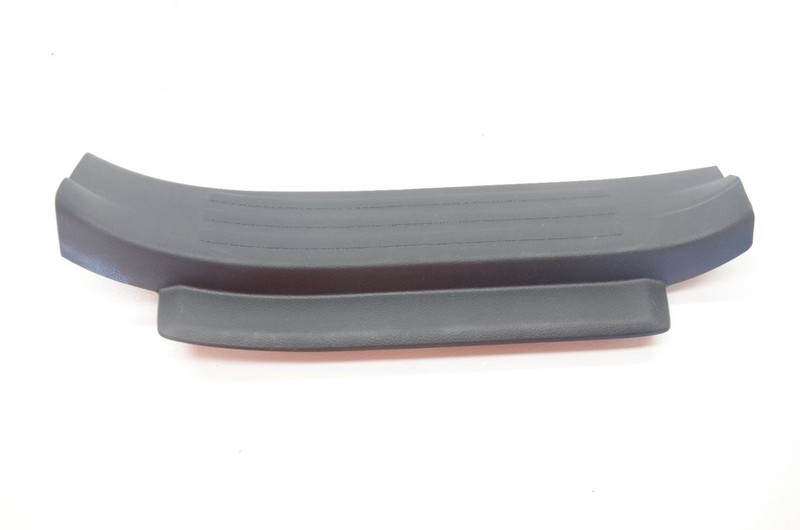 14-20 Toyota 4Runner Passenger Right Rear Door Sill Scuff Plate 6793060070