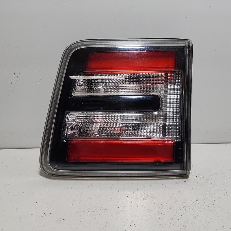23169322 | 2013 - 2017 GMC Acadia Driver Side LH Taillight Light Lamp OEM
