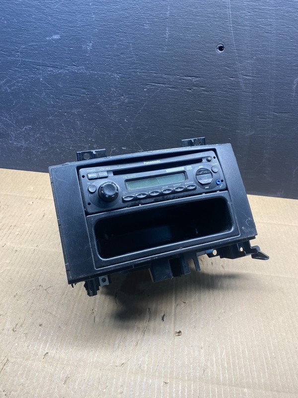 2009 Freightliner Sprinter CD PLAYER Equipment Radio PANASONIC CQ5101U AD1533 DG