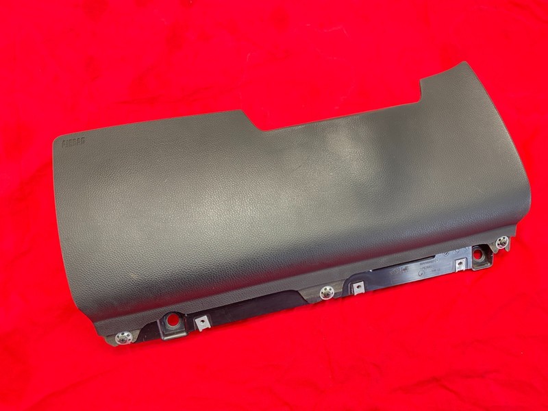 06-10 BMW E63 E64 650 M6 Front Left Active Knee Protector Trim Panel Black OEM✅