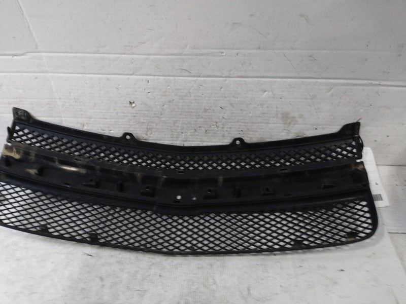 2006 Chevrolet Equinox Grille Tan OEM Used 165K Miles NJ25-19878-487326