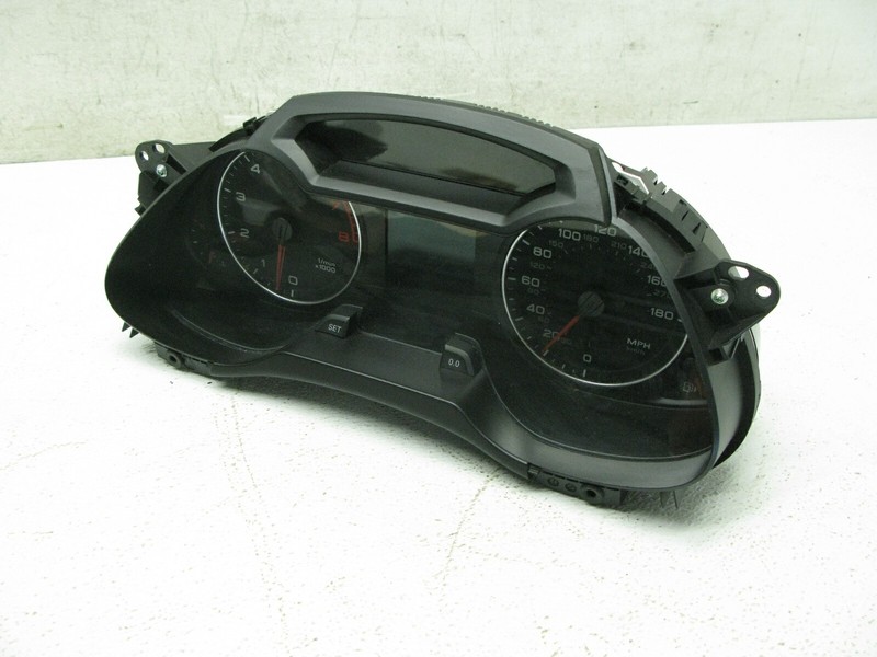 10-12 AUDI B8 A4 SEDAN WAGON QUATTRO SPEEDOMETER INSTRUMENT GAUGE CLUSTER 050421