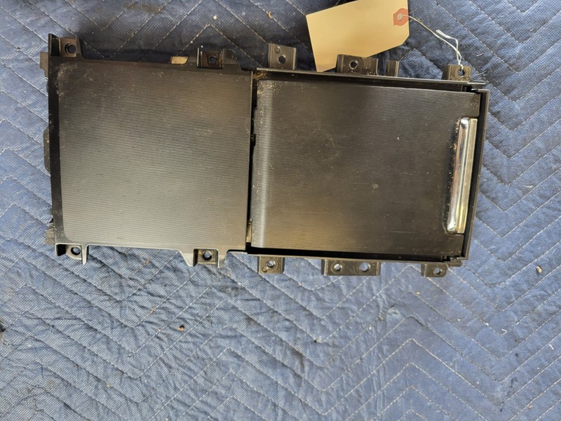 Used Oem Lincoln Center Console Storage Box Tray Bezel Cover 2020-2025 Corsair