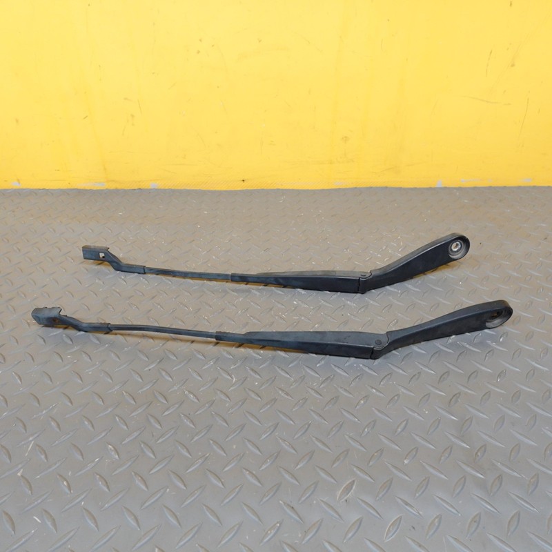 2022-2025 FORD MAVERICK FRONT WINDSHIELD WIPER ARM SET 2 OEM NZ6Z17527A