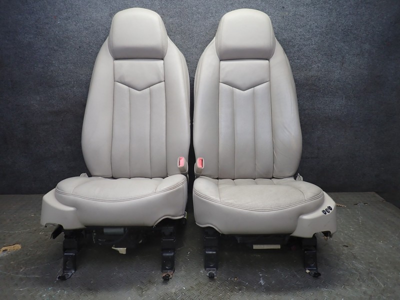 2004-2005 CADILLAC XLR FRONT LEFT & RIGHT SIDE POWER LEATHER SEAT SHALE SET