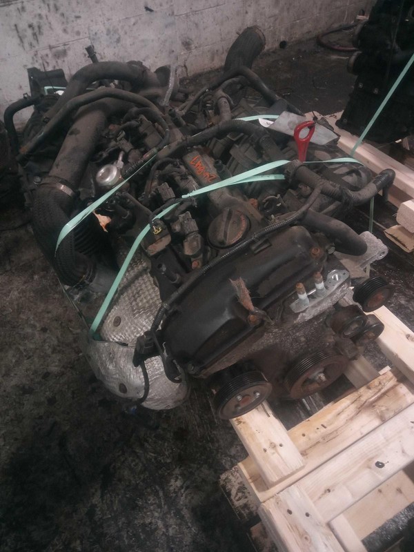 2016 Hyundai Santa Fe 2.0L Engine Complete Assembly 4WD 111K Miles OEM
