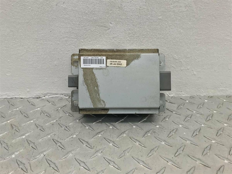 02 03 04 LINCOLN LS FORD FOCUS SUBWOOFER AMPLIFIER OEM 2C8F-18C808-AA