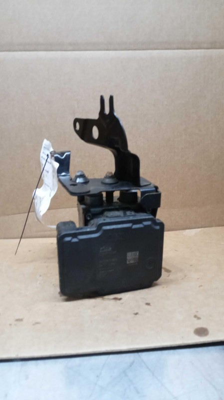 2010 Nissan Murano ABS Pump & Motor Assembly OEM 476601AA6B 237K Miles