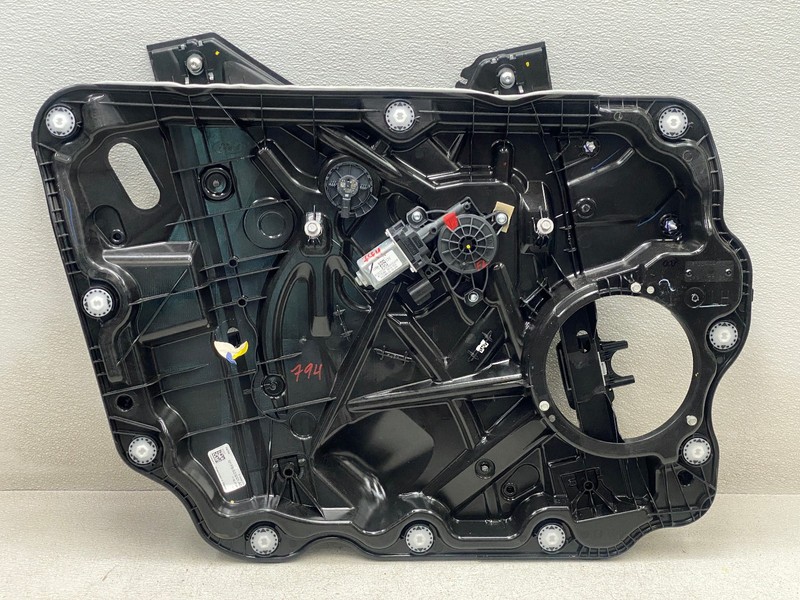 21-24 FORD BRONCO SPORT FRONT LEFT DRIVER SIDE WINDOW REGULATOR MOTOR OEM LOT794