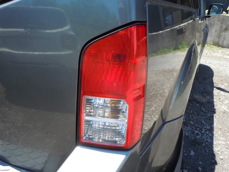 2005-2012 Nissan Pathfinder Quarter Panel Monted Tail Light Passenger Right RH